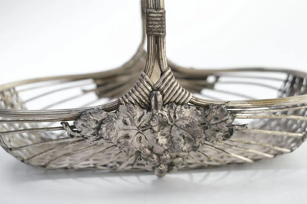 アンティーク シルバープレートパニエ イギリス製 金属ワイヤーで丁寧に編まれたバスケット1