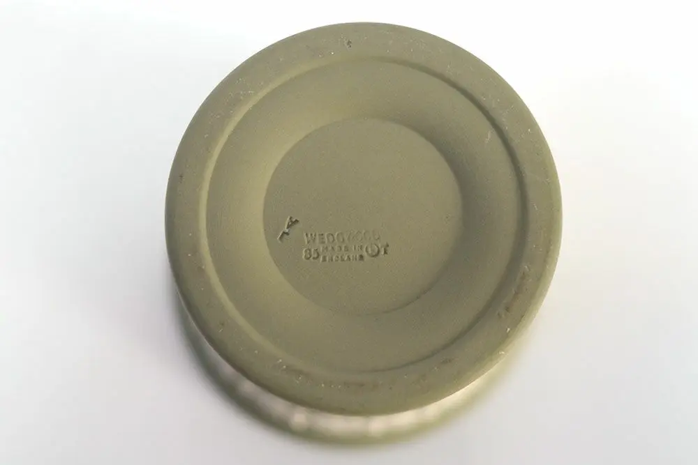 ィンテージ WEDGWOODジャスパー プレート ウェッジウッド イギリス 珍しい緑色 キャンドルスタンド1