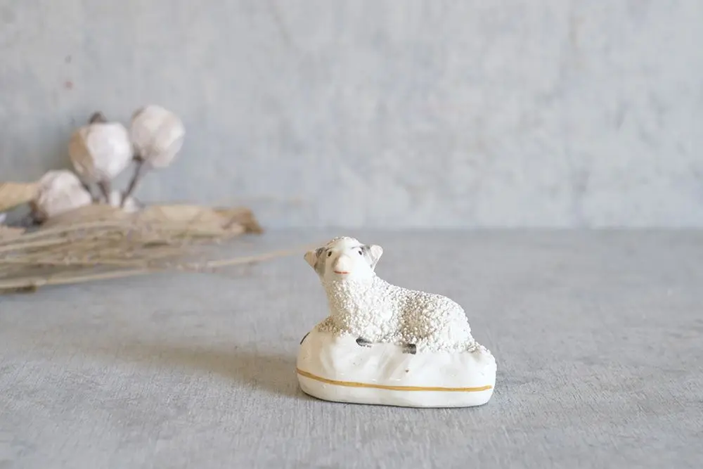 アンティーク スタッフォードシャーシープ ミニ 陶器の置物 羊 フィギュリン