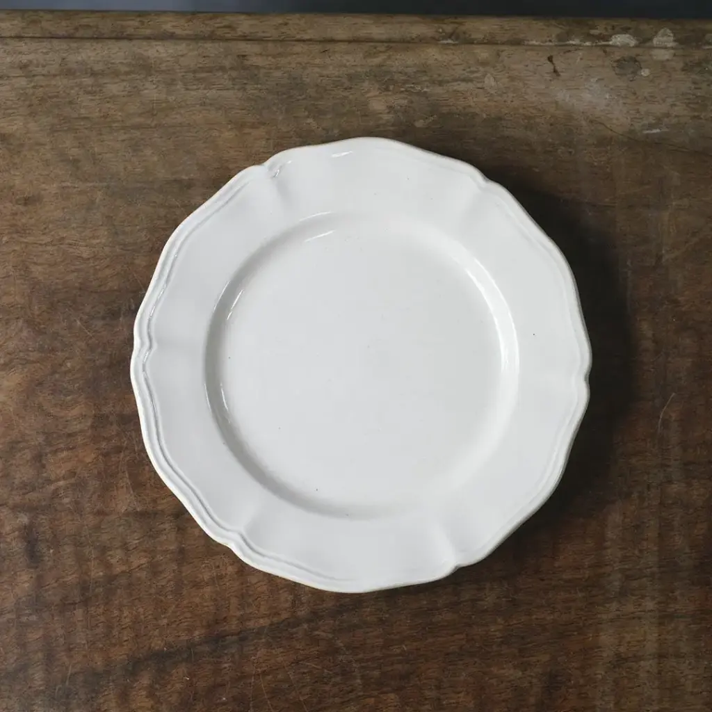 アンティーク皿 フラワーリムプレート 21cm 白 花リム皿/アンティーク食器2