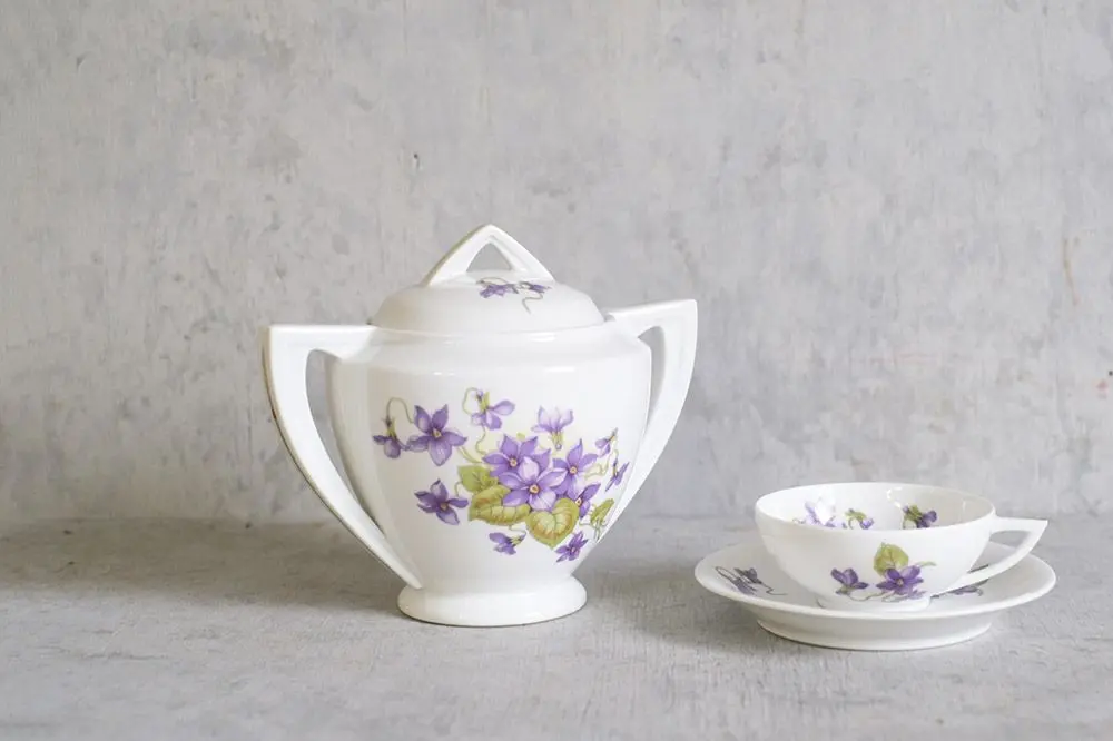 アンティークシュガーボウル 菫 フランス LIMOGES UNIQUE /アンティーク食器