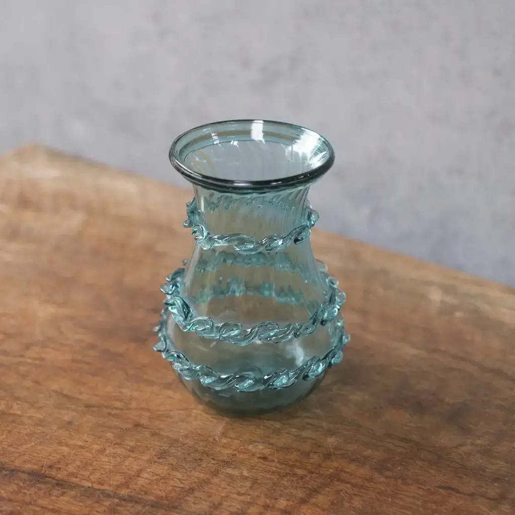 ヴィンテージフラワーベース 花瓶 青いガラス イギリス1