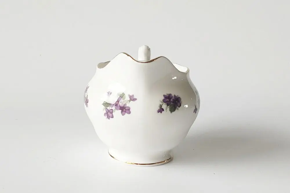 ヴィンテージミルクジャグ 菫 Queen Anne バイオレット ボーンチャイナ 白磁/アンティーク食器3