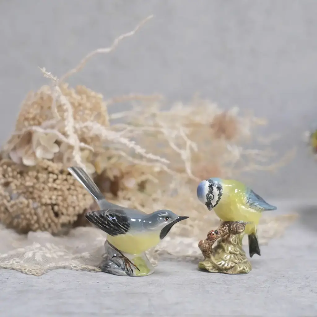 ヴィンテージフィギリン BESWICK 鳥の置物 ピーターラビット陶製フィギュアで有名なイギリスのベスウィック社製
