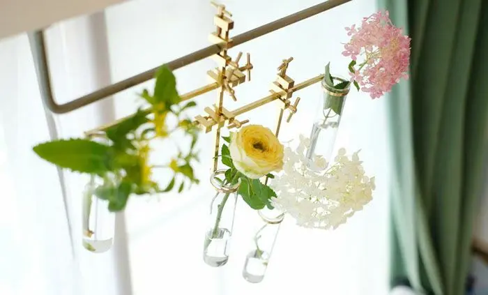 クランプフラワーベース・シングル インテリア雑貨