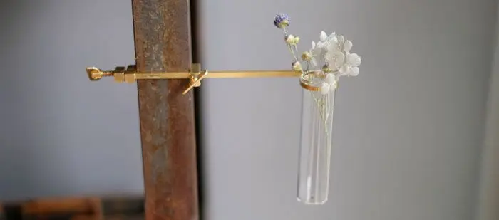 クランプフラワーベース・シングル インテリア雑貨2