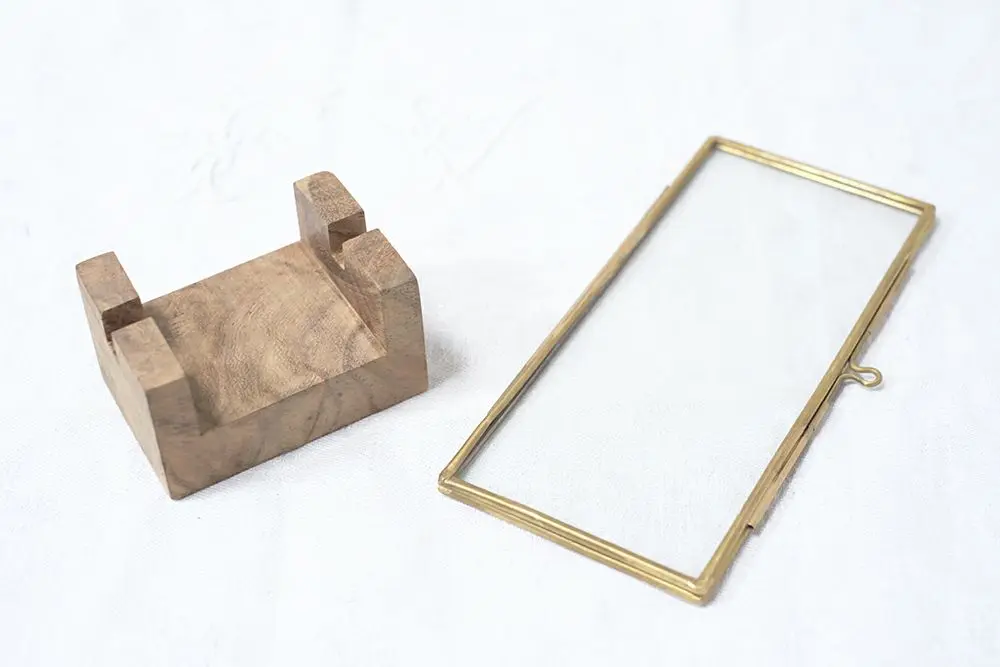 ブラスフレームwithウッドスタンドS インテリア雑貨3