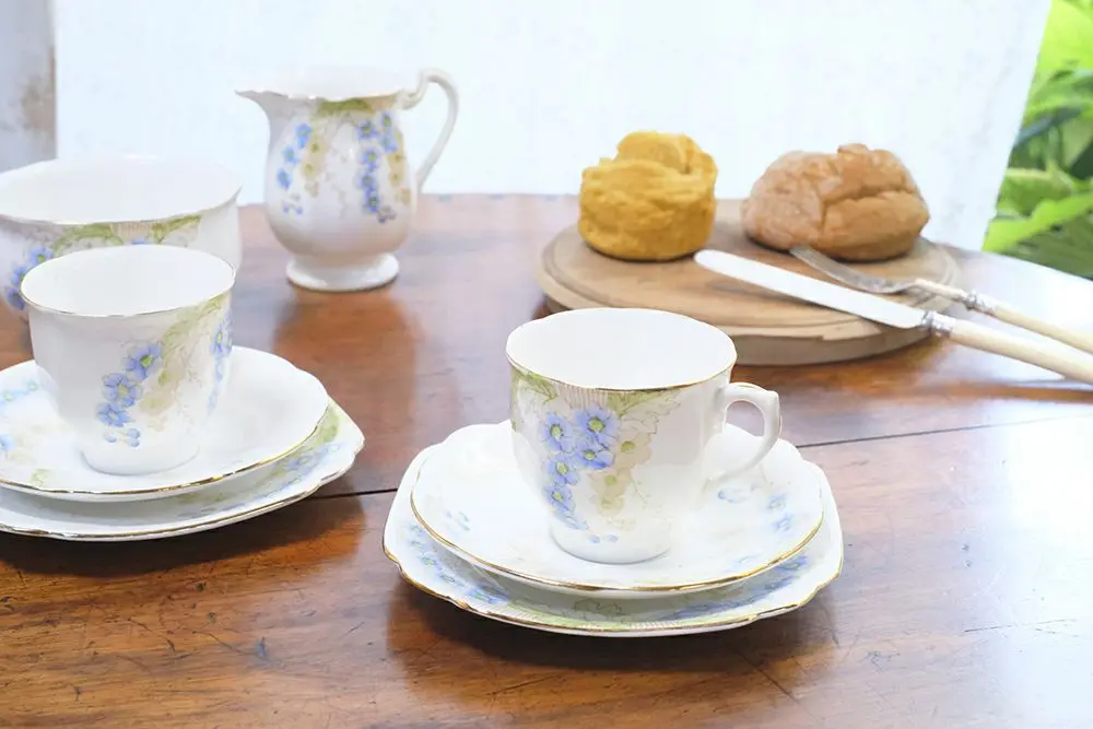 アンティークROYAL STANDARDティーカップトリオ(ARGYLE) イギリス 1930-49年/アンティーク食器