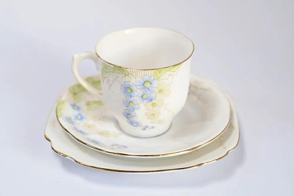 アンティークROYAL STANDARDティーカップトリオ(ARGYLE) イギリス 1930-49年/アンティーク食器1