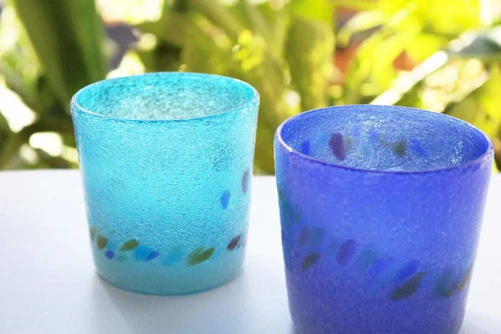 沖縄 読谷村 松田清春さんの手吹き珊瑚グラス おしゃれな食器2