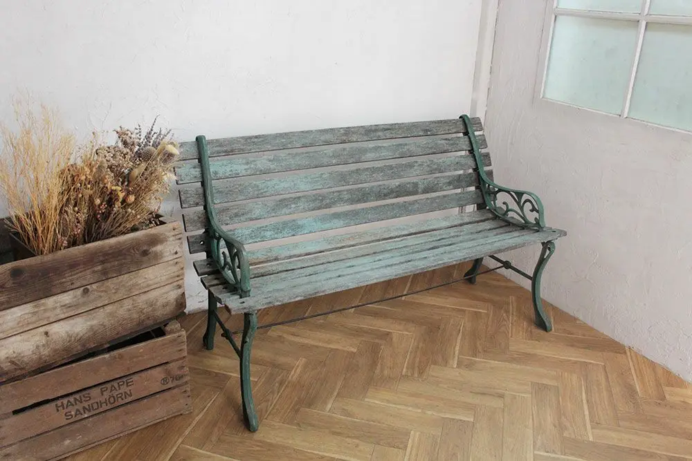 ヴィンテージ ガーデンベンチ イギリス 鉄脚しっかりとした作り 緑色