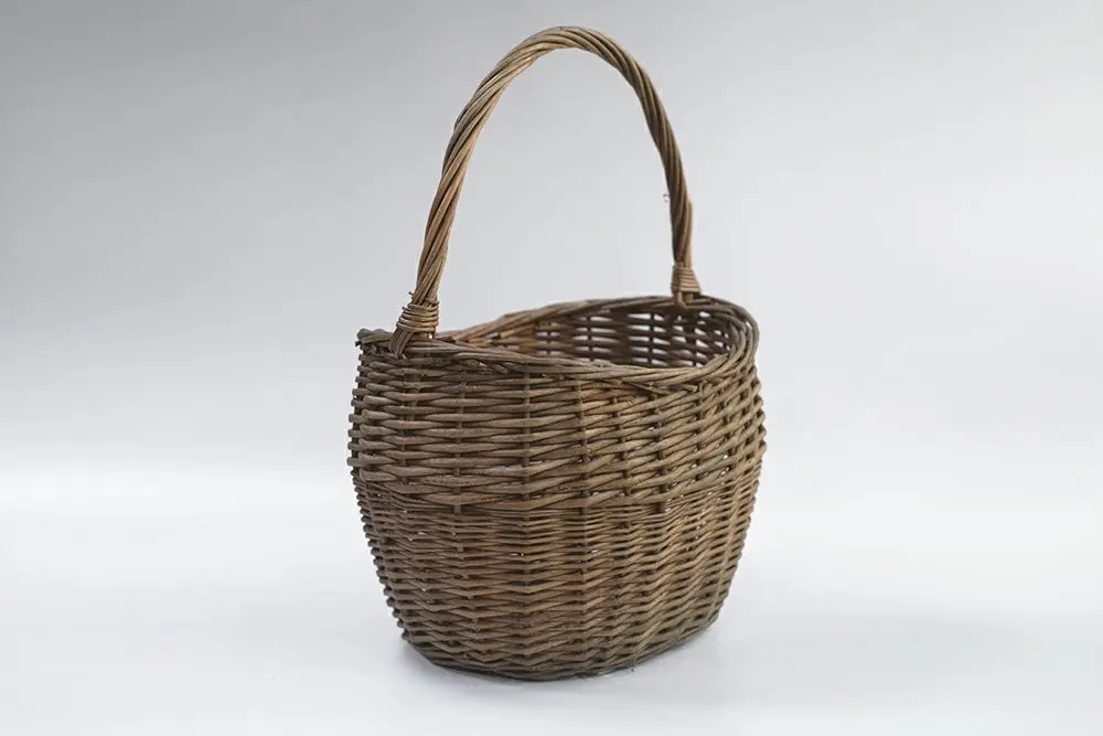 ヴィンテージ ウィッカーハンドルバスケット イギリス ナチュラルな自然素材の籠