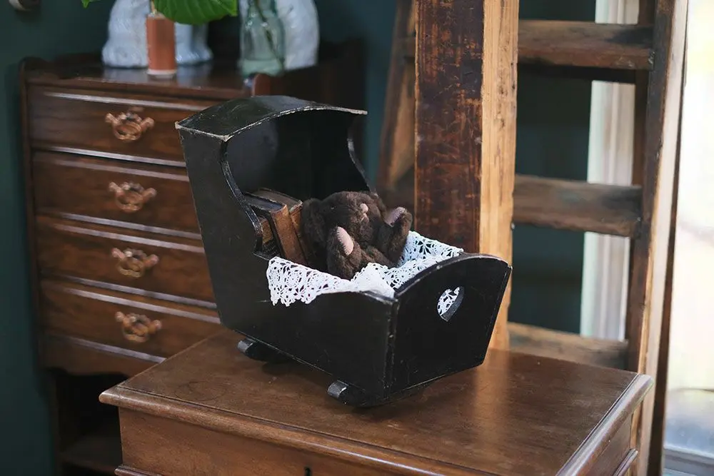 ヴィンテージ ドールクレードル フランス 人形用の揺り籠