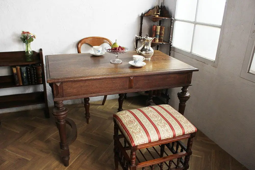 アンティーク フレンチオークテーブル 2～4人掛けダイニングテーブル/アンティーク家具