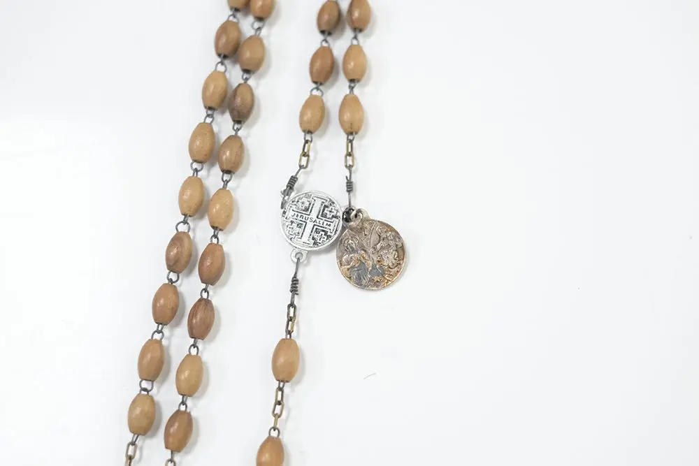 アンティークロザリオ 落ち着いた色合いの木製ビーズ フランス アンティーク雑貨3