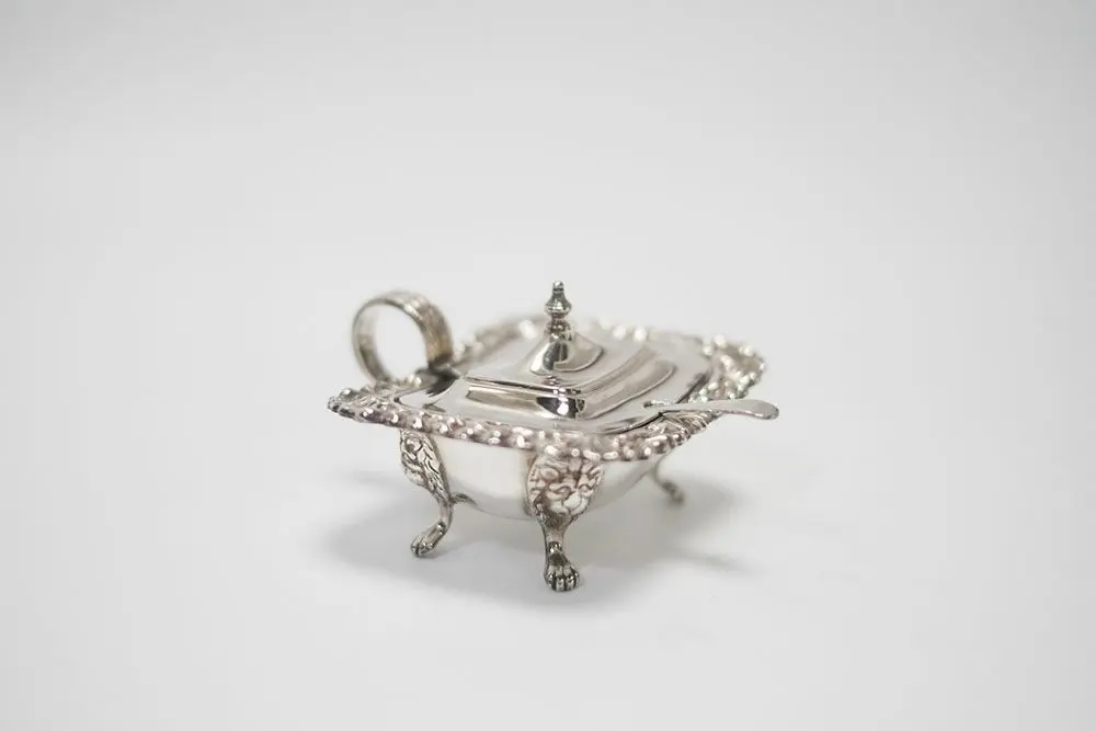 アンティーク シュガーボウル イギリス 蓋付 青器 専用スプーン有 ヴィクトリアン装飾