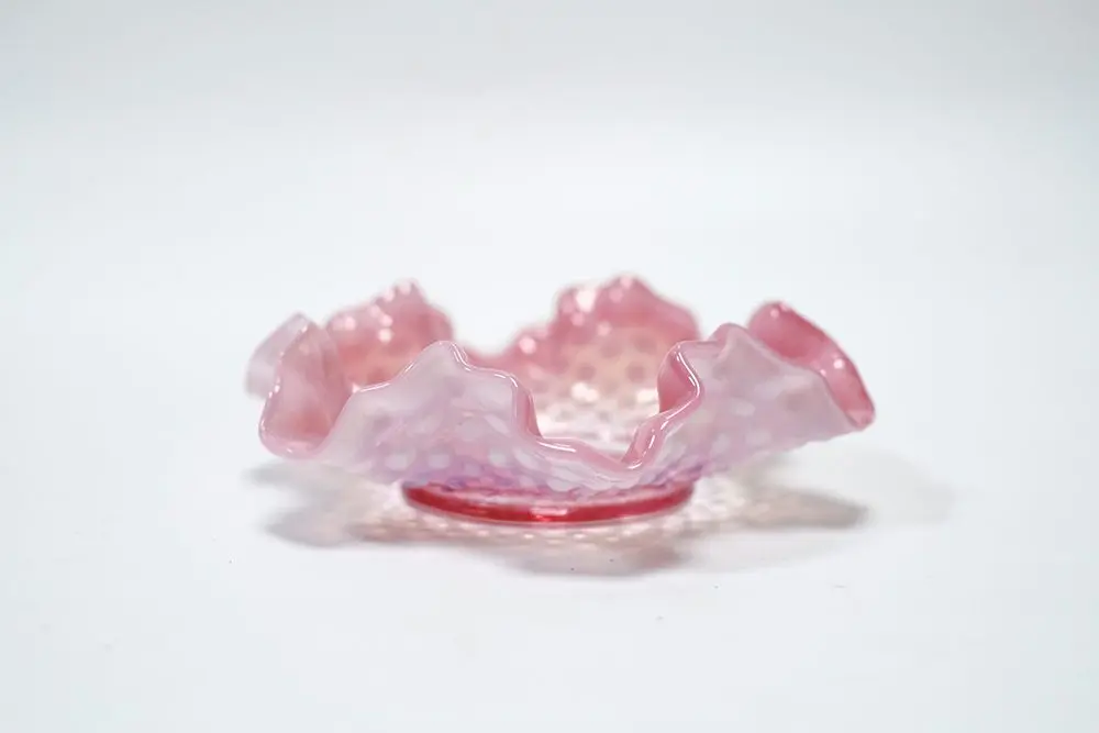 アンティーク Fenton社ホブネイルグラス ガラストレイ クランベリー・オパールセントグラス アンティーク雑貨1