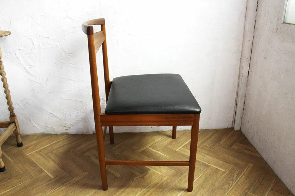 ヴィンテージ マッキントッシュダイニングチェア 北欧デザインの椅子2