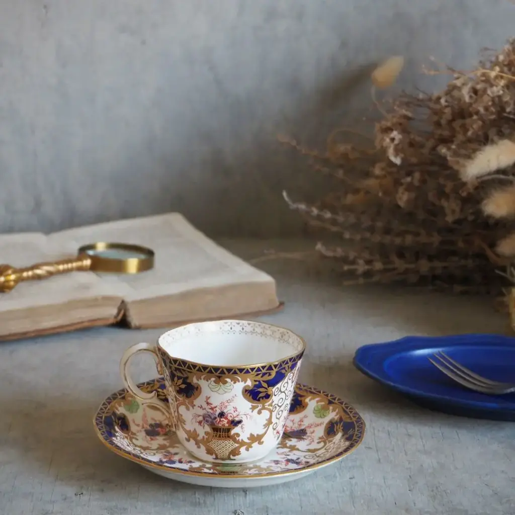アンティークRoyal Crown Derby カップ&ソーサ イギリス ロイヤルクラウンダービー/アンティーク食器