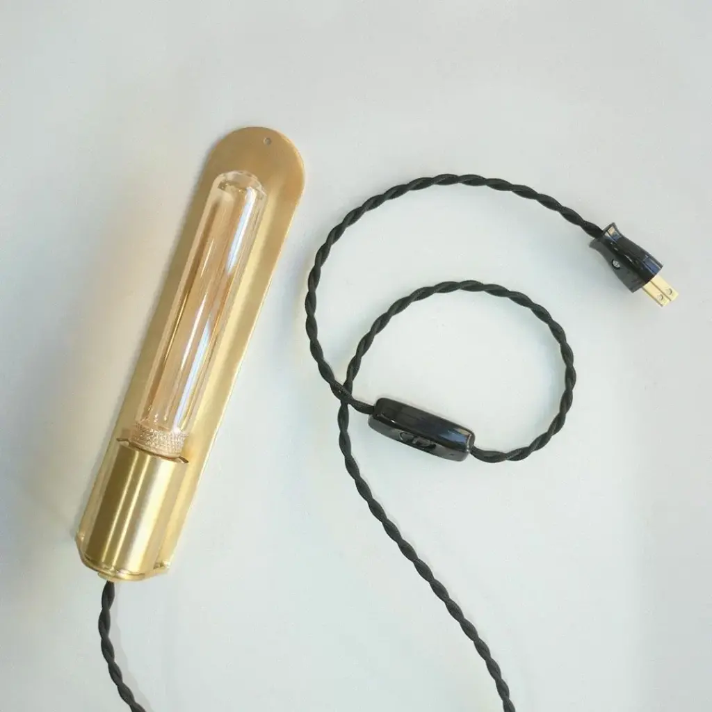 真鍮のデスク&ウォールランプ インテリア雑貨4