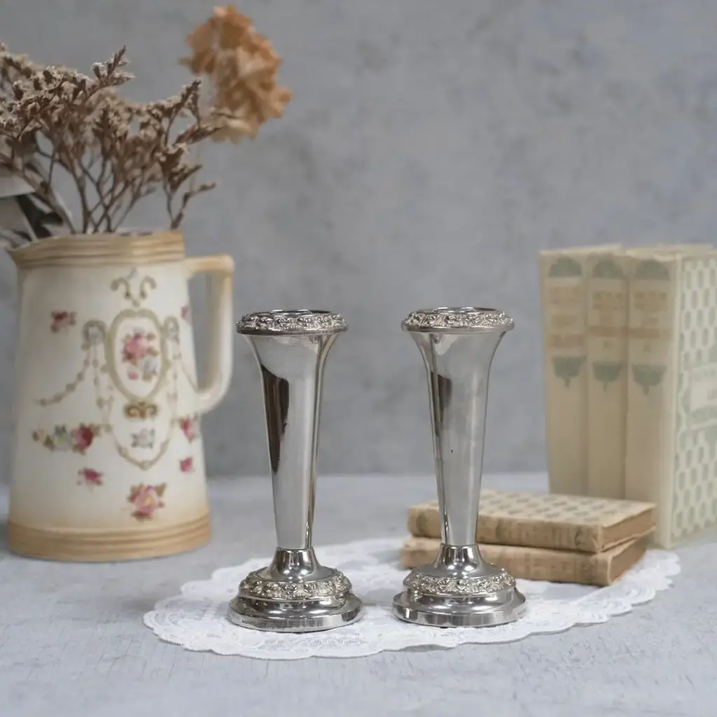 ヴィンテージ シルバープレートフラワーベースペアイギリス 花器 一輪挿し

