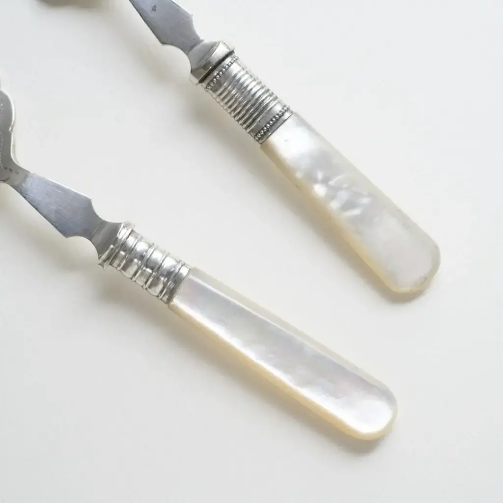 アンティーク マザーオブパール サーディンフォーク イギリス 白蝶貝のカトラリー2