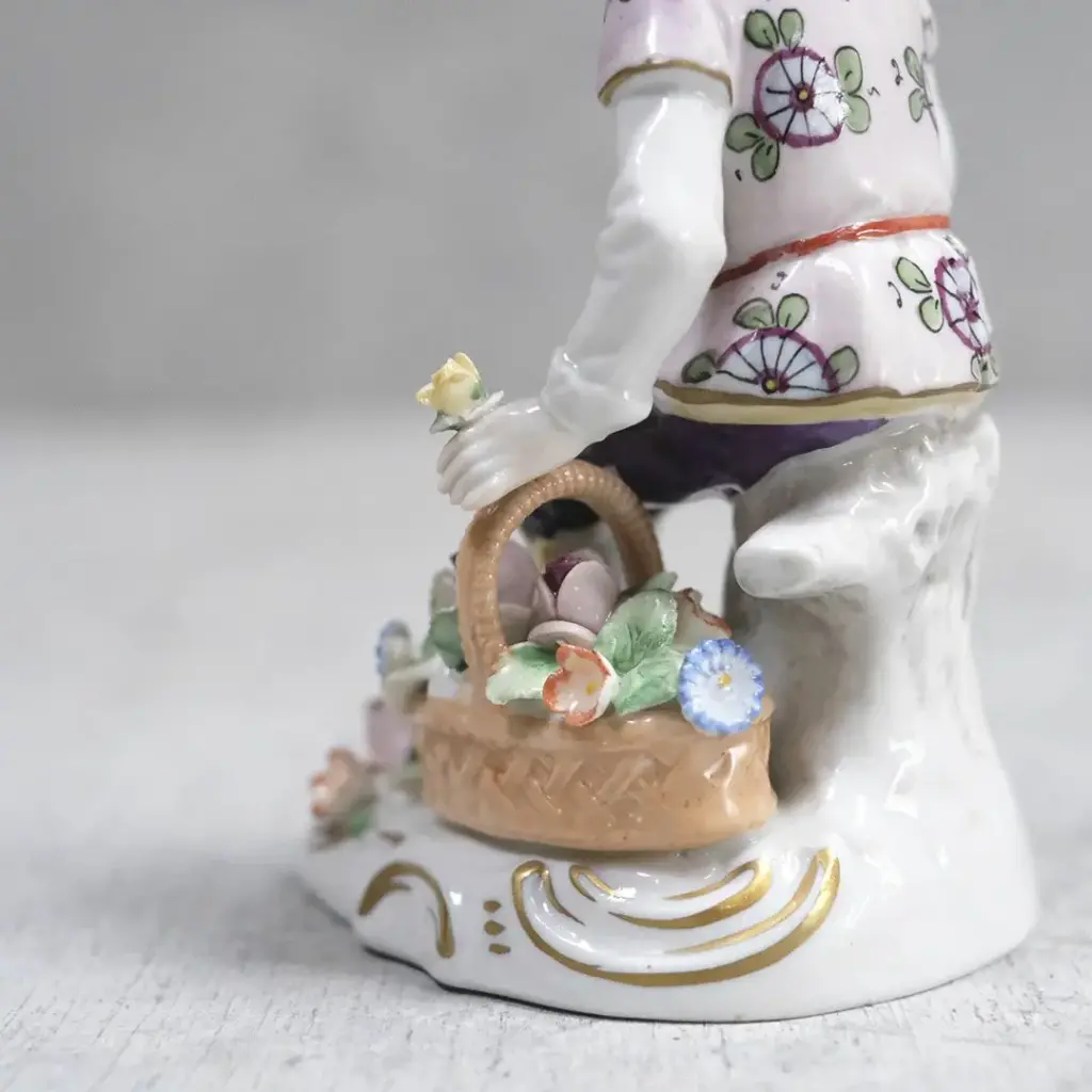 アンティークフィギュリン シッツェンドルフ 陶器の人形 置物 ドイツ オブジェ アンティーク雑貨1
