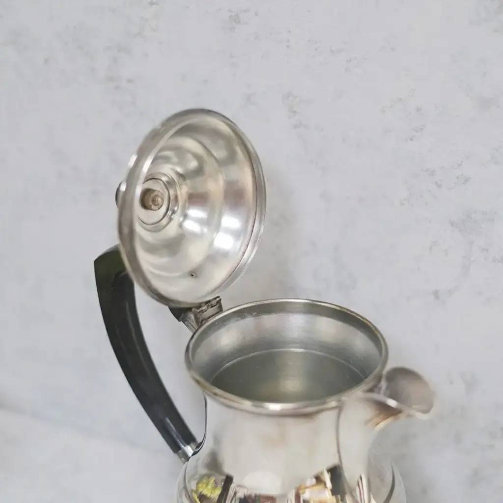 ヴィンテージシルバープレートティーポット イギリス GARRARD & CO LTD5