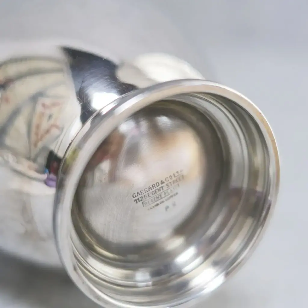 ヴィンテージシルバープレートティーポット イギリス GARRARD & CO LTD1