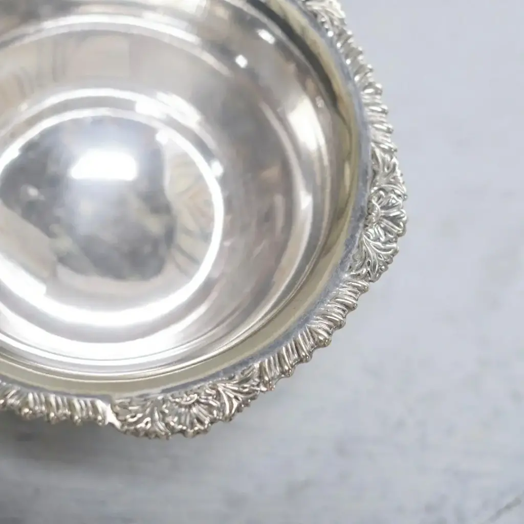 アンティークシュガーボウル シルバープレート イギリス 3つ足 アンティーク食器1