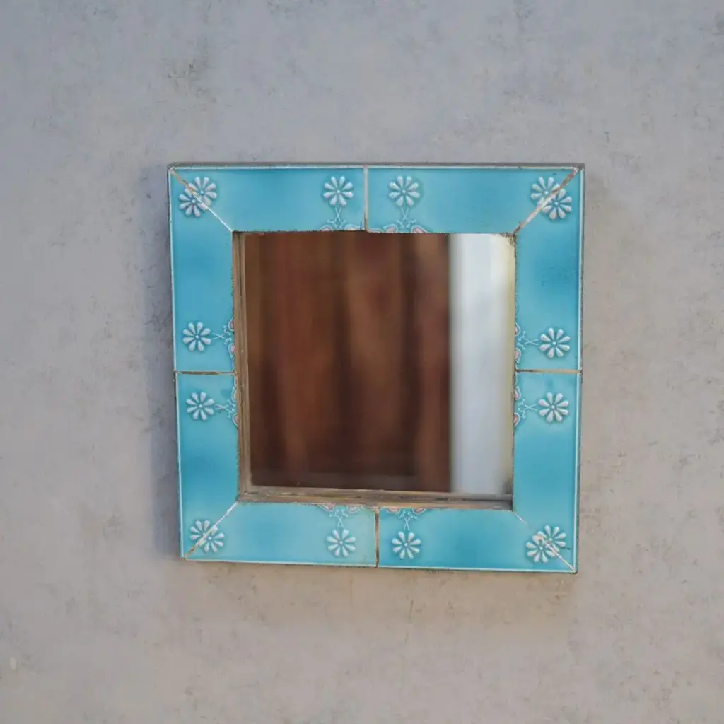 ヴィンテージタイル壁掛けミラー 大正レトロな鏡1