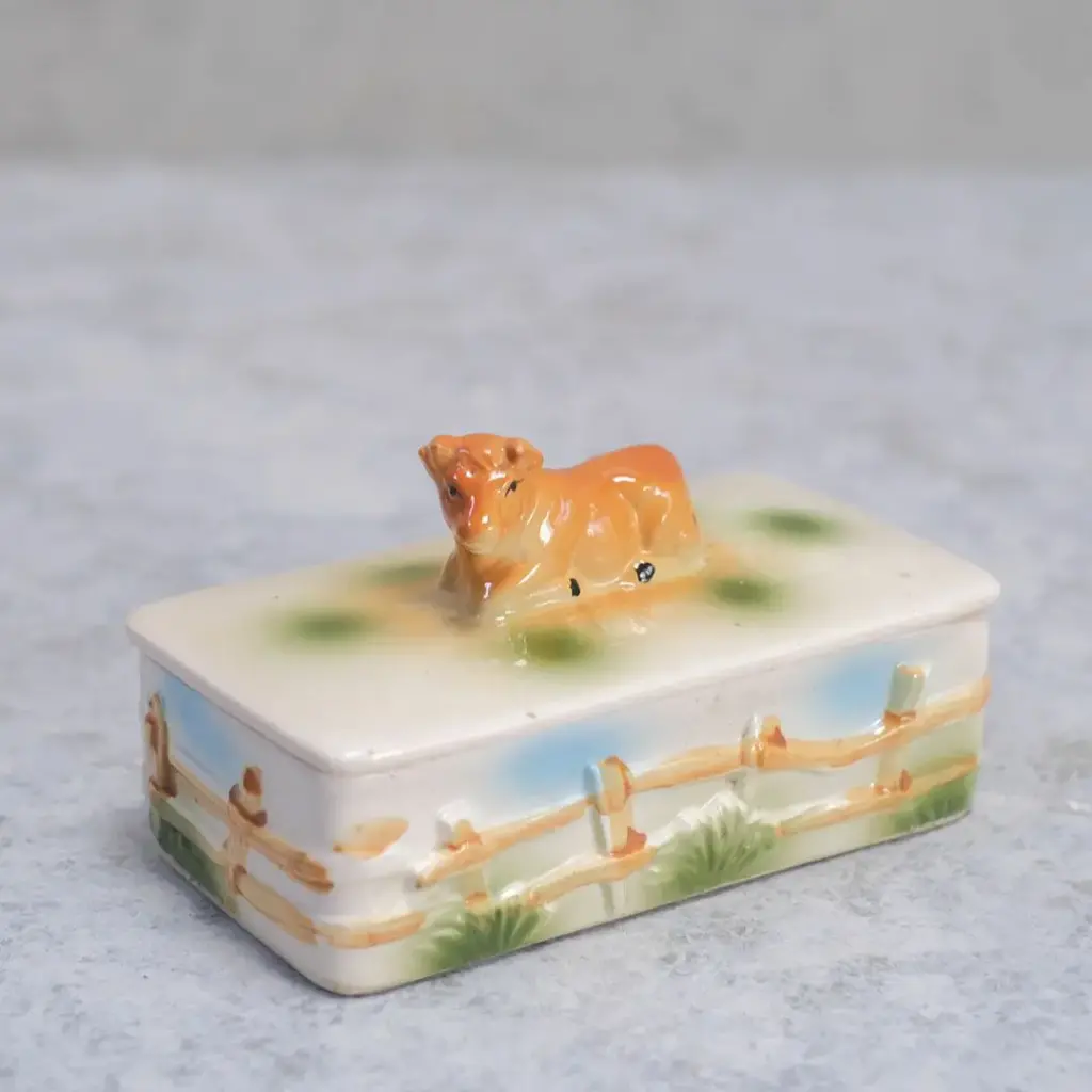 ヴィンテージバターケース 牛の飾り付き イギリス FOREIGN
2