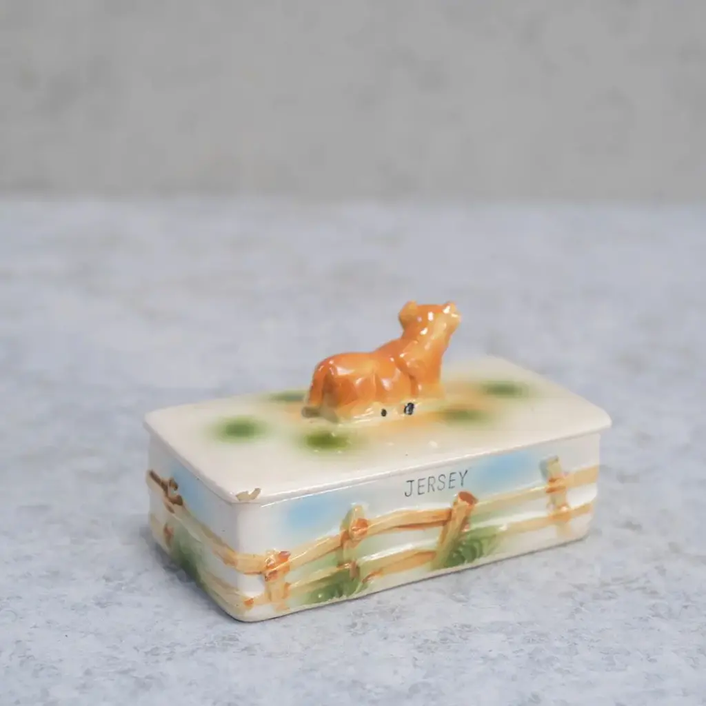 ヴィンテージバターケース 牛の飾り付き イギリス FOREIGN
3