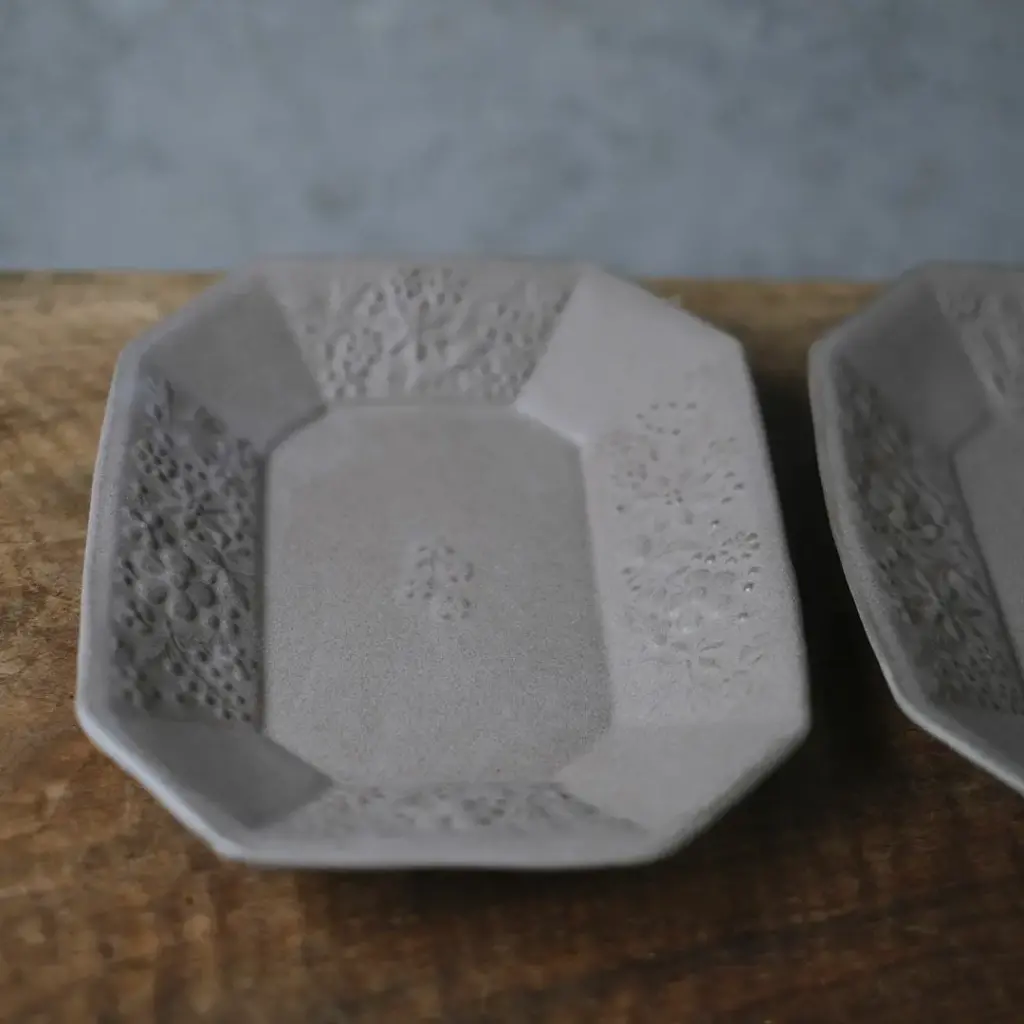 益子焼 kukka(クッカ) 八角皿 大 26cm ココアグレー色 わかさま陶芸 若林健吾 おしゃれな食器3