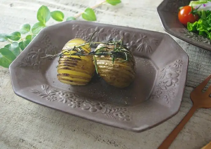 益子焼 kukka(クッカ) 八角皿 中 22cm ココアグレー色 わかさま陶芸 若林健吾 おしゃれな食器