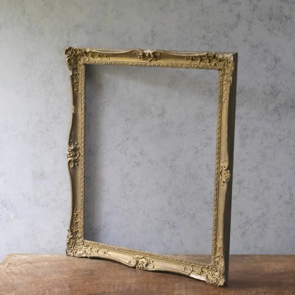 アンティークフレーム フランス 金色に塗装された豪華な額縁 アンティーク雑貨1