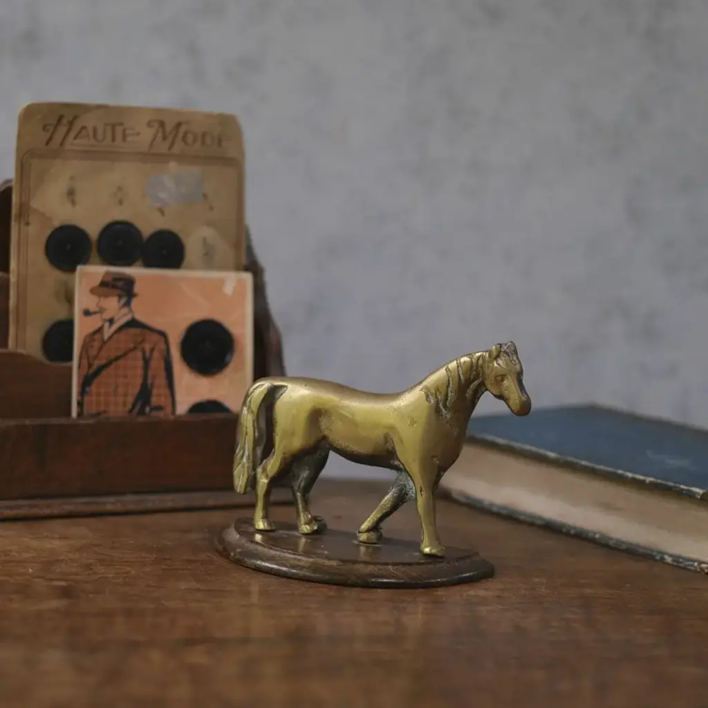 アンティークオブジェ 馬の置物 真鍮 イギリス アンティーク雑貨