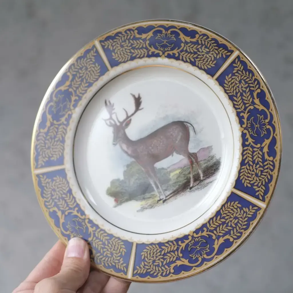 ヴィンテージ皿 鹿モチーフ 金彩ブルーリム イギリス3
