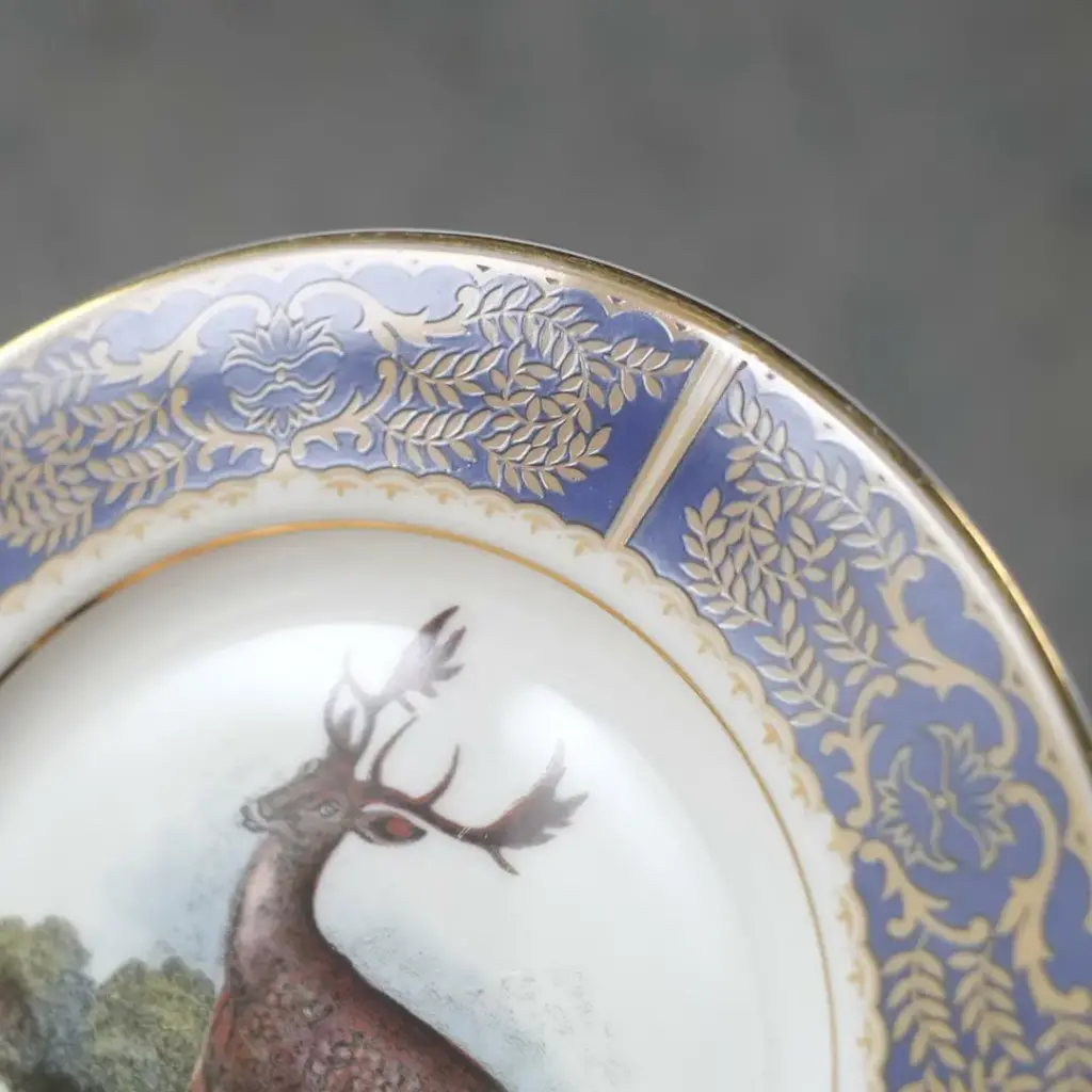 ヴィンテージ皿 鹿モチーフ 金彩ブルーリム イギリス4