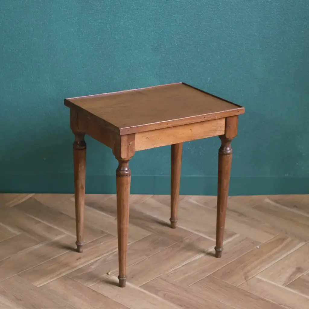 アンティーク 小さなサイドテーブル フランス アンティーク家具4