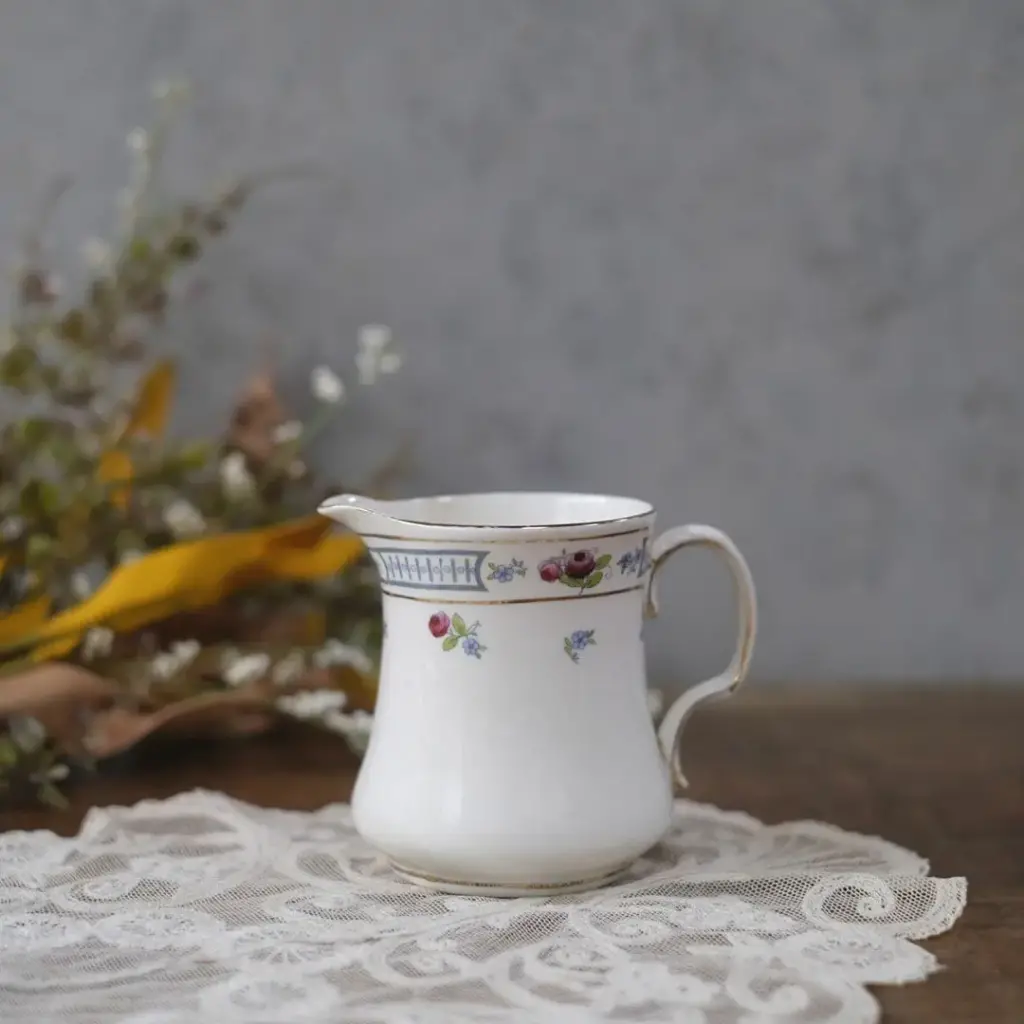 アンティークミルクジャグ 花柄 クリーマー 陶器 イギリス アンティーク食器