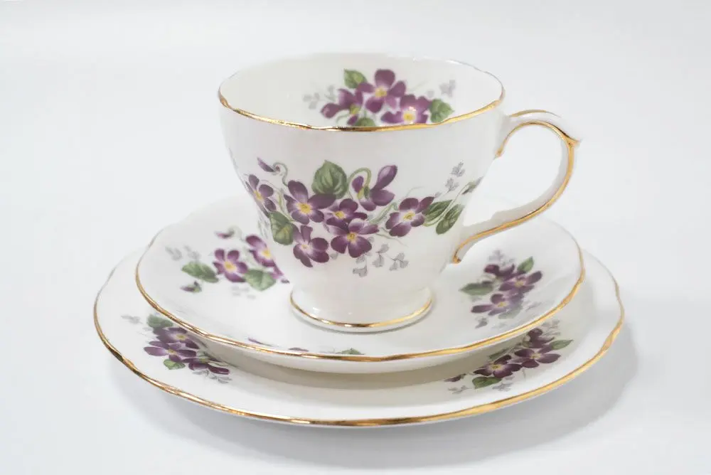 ヴィンテージ DUCHESSティーカップトリオ"Violetta" ダッチェス イギリス 菫 バイオレット ヴィンテージ食器3