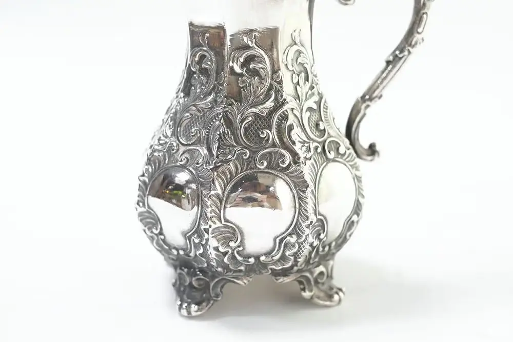 アンティーク シルバープレートミルクポット ロココ様式の装飾が豪華なイギリスのミルクジャグ4