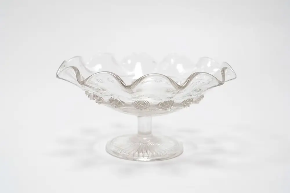 アンティークガラスコンポート　フランス19世紀を思わせる優雅フリルパターンガラス皿/アンティーク食器 アンティーク雑貨