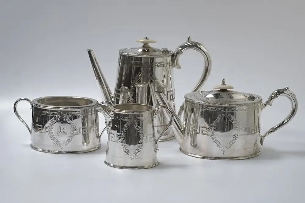 アンティークシルバープレートティーセット/Hukin＆Heath イギリス ハンドエングレービング装飾