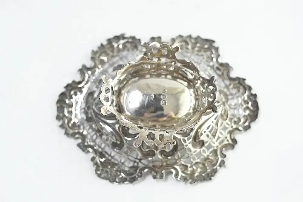 ヴィンテージ スターリングシルバーピンディッシュ イギリス ロンドンで作られた純銀(92.5)トレイ5