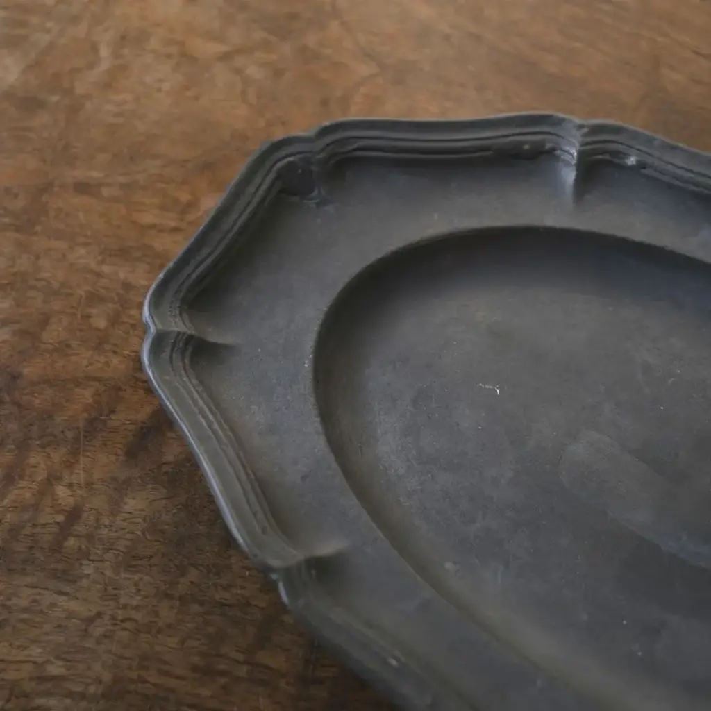 アンティークエタンプレート 花リム オーバル 錫製皿 フランス アンティーク雑貨1