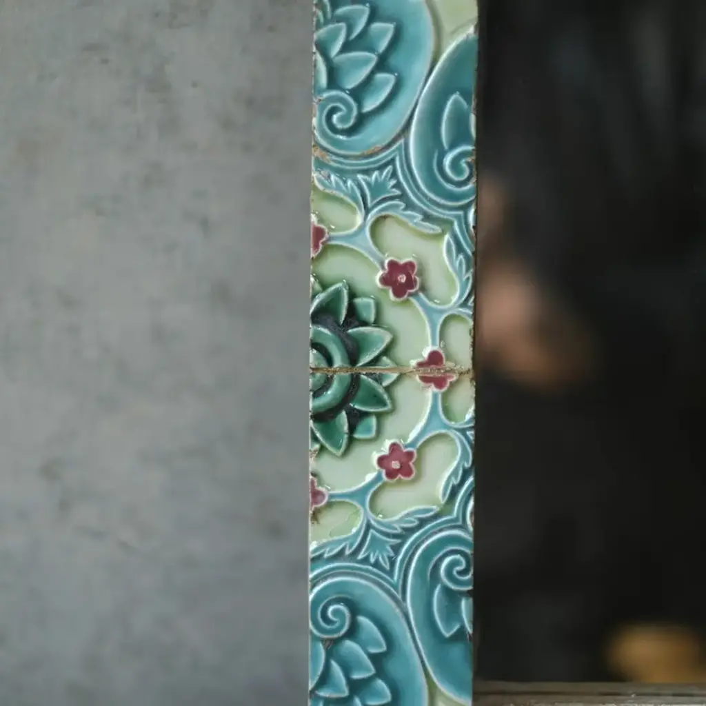 アンティークマジョリカタイルミラー 大正レトロな鏡 花柄 日本&インド アンティーク雑貨2