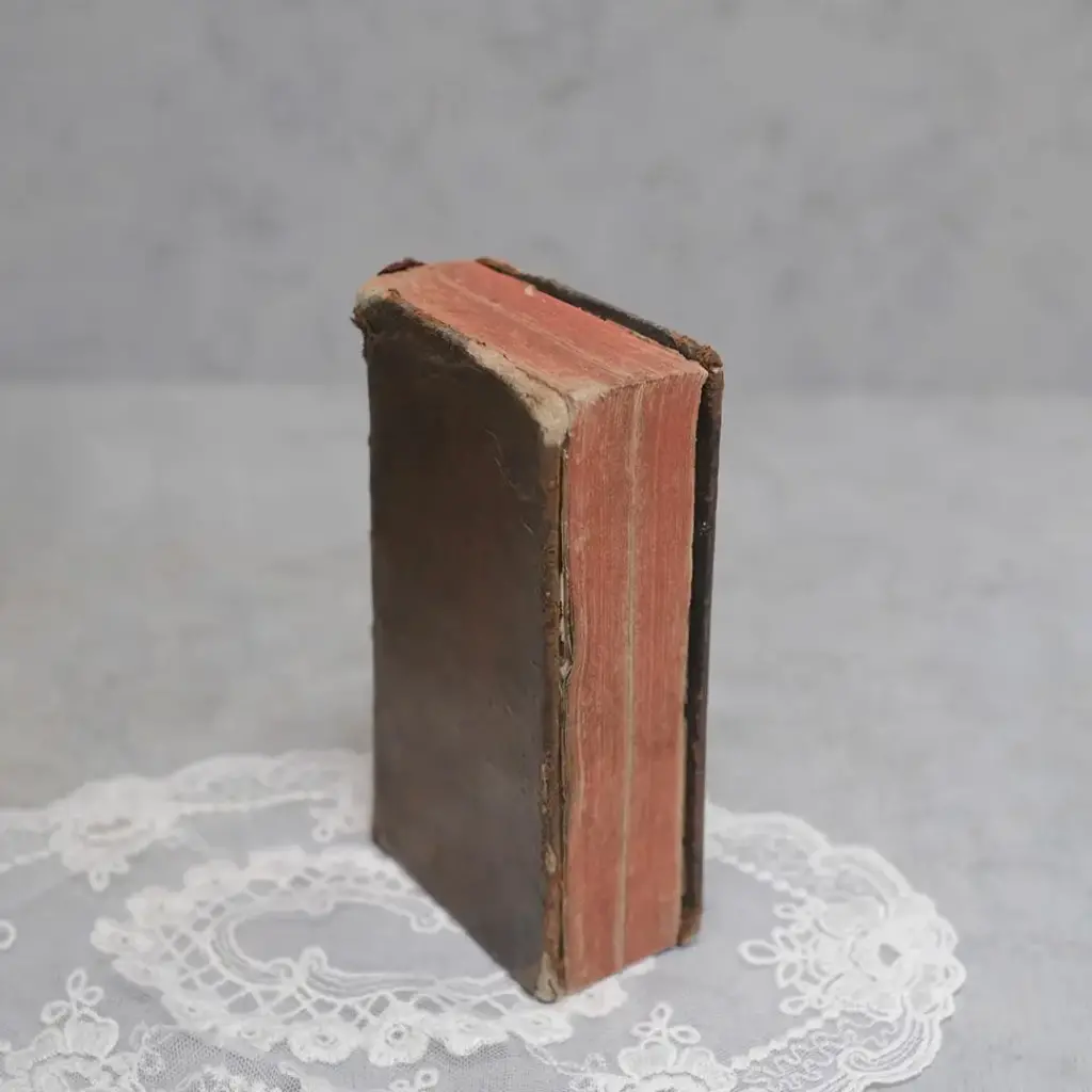 アンティークブック フランス レザーブック 古書 1774年6