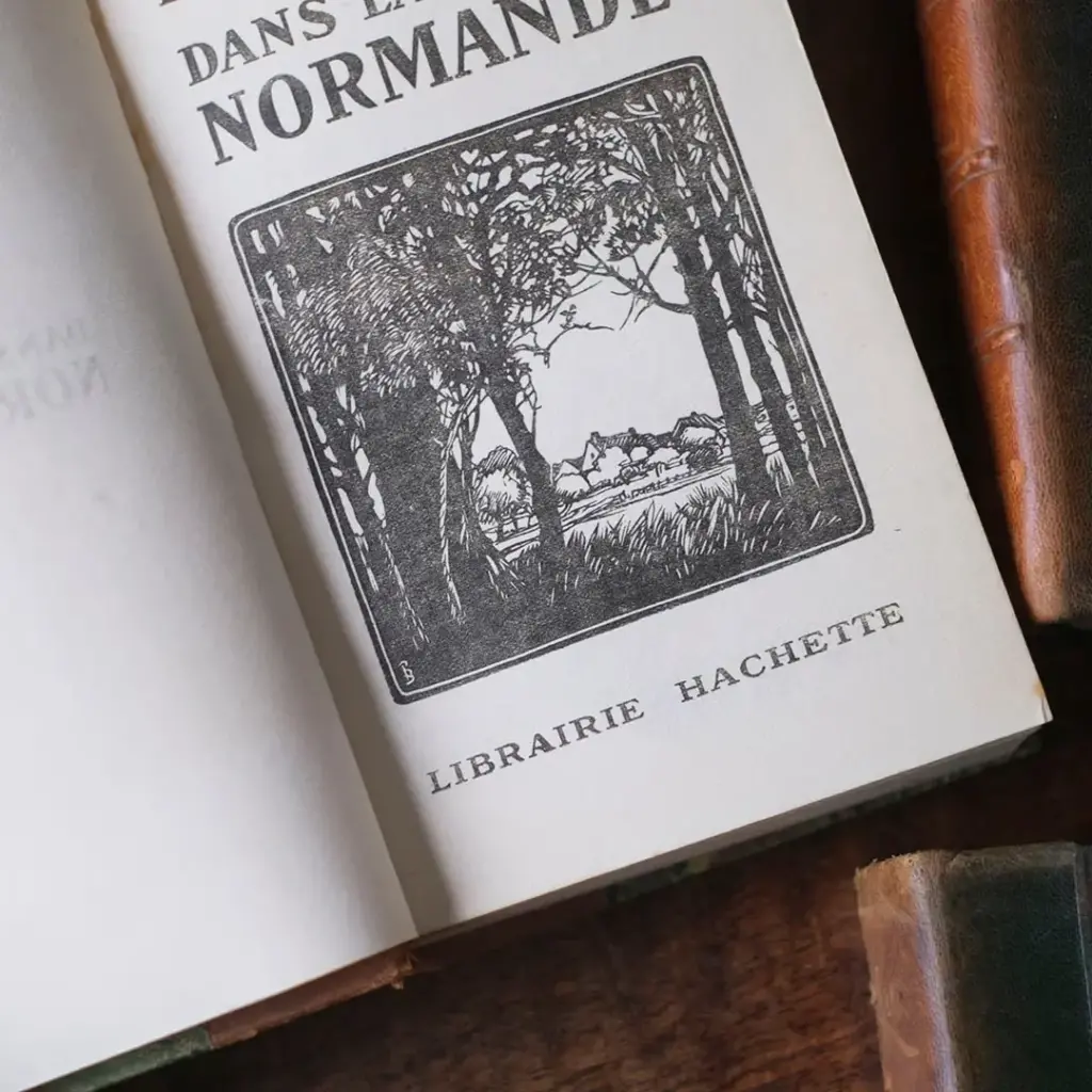 アンティークレザーブック フランス 古書4